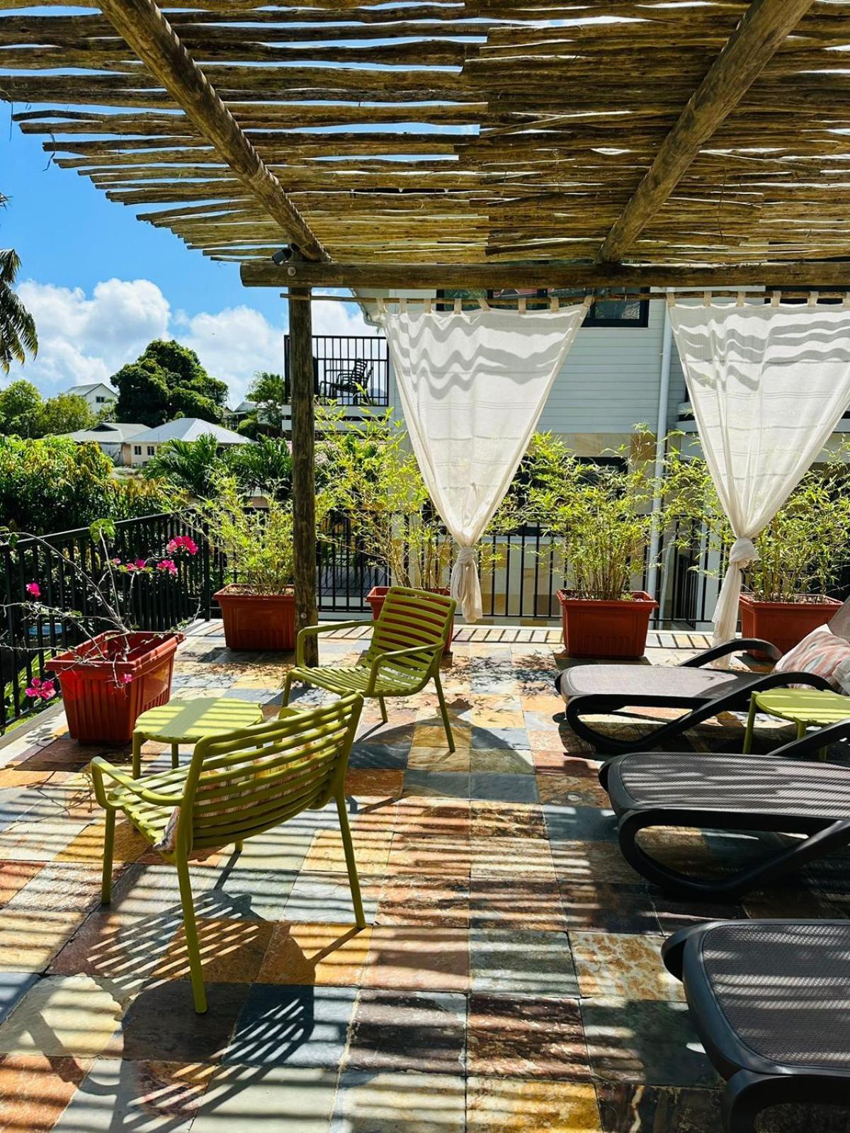 Lodoicea Apartments Μπελ Όμπρε Εξωτερικό φωτογραφία
